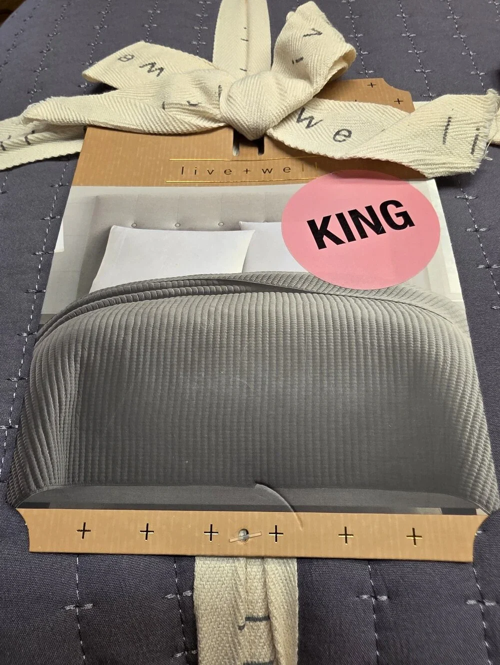 LIVE & WELL Garment Washed Box Stitch Quilt KING Size Logan CHARCOAL Gray - NEW